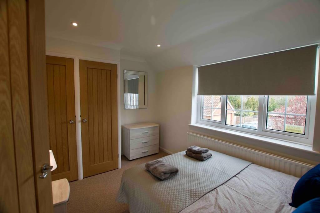 Spacious 5 Bed In The Countryside, Close To Frinton-On-Sea Kirby Cross Kültér fotó